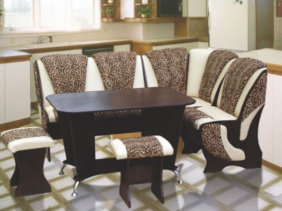 Кухонные уголки